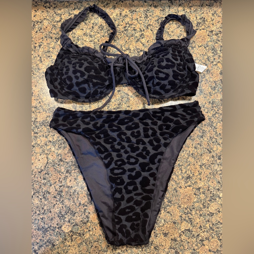 Toluca Panthera Bikini